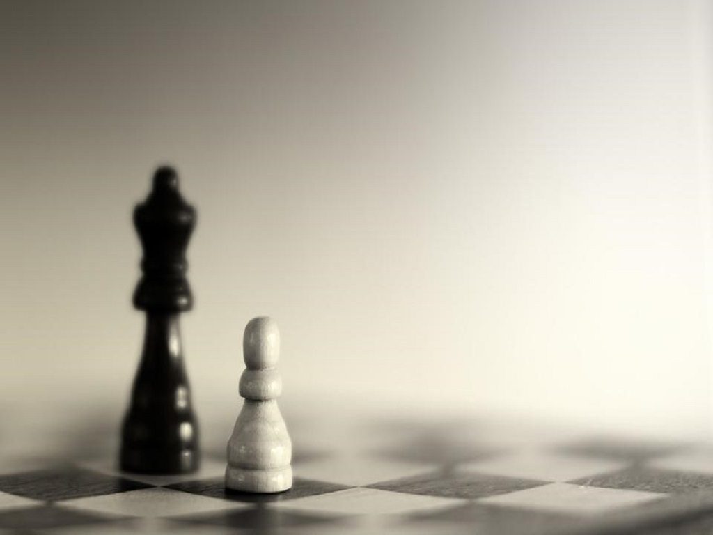 chess strategy pawn playing