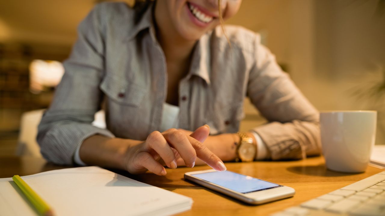 schedule text android